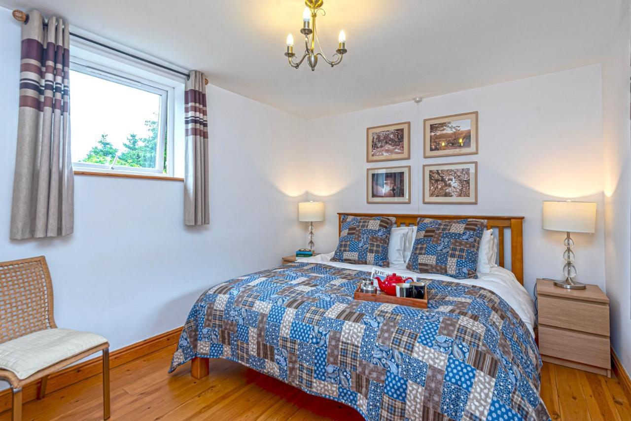 Laurel - Pet-Friendly Cottage With Indoor Pool, Hot Tub & Panoramic Snowdonia Views 콜윈베이 외부 사진